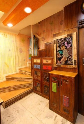 Interior Design Services Consultant Poshaks6