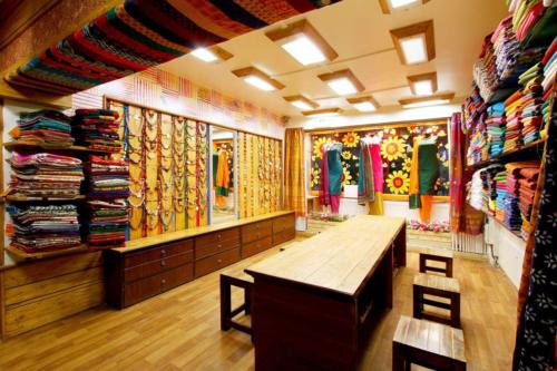 Interior Design Services Consultant Poshak4