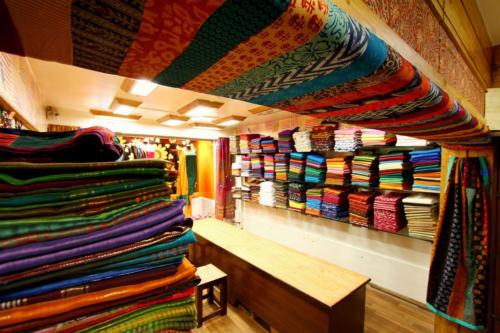 Interior Design Services Consultant Poshak8