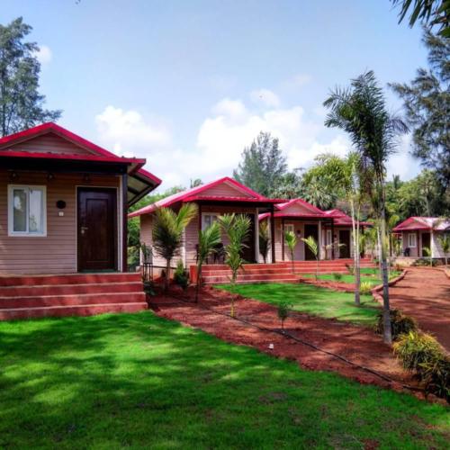 Hotel and Resort Management amaranth website6